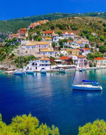 Best Greek Islands to Visit on a Yacht Charter