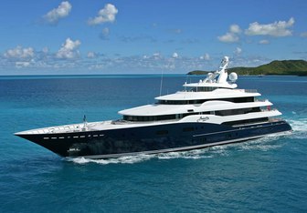 Amaryllis Yacht Charter in Bahamas