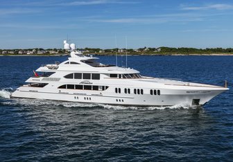 Aspen Alternative Yacht Charter in Florida