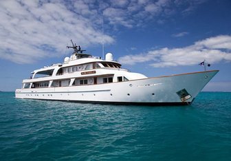 Big Eagle Yacht Charter in Central America