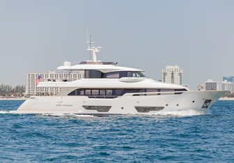 Bonus Round Yacht Charter in Miami