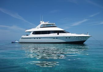 Companionship Yacht Charter in Miami