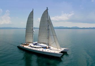 Douce France Yacht Charter in Central America