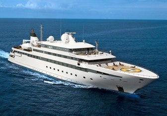 Lauren L Yacht Charter in Monaco