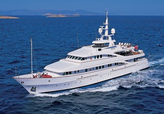 Lou Spirit Yacht Charter in Portofino