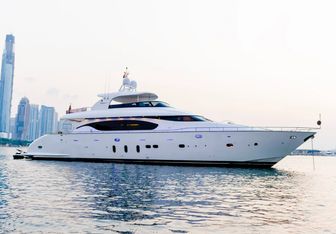 My Way Yacht Charter in Dubai