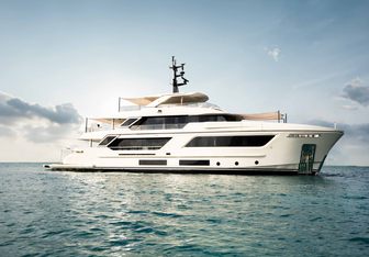 Stellamar Yacht Charter in Cannes